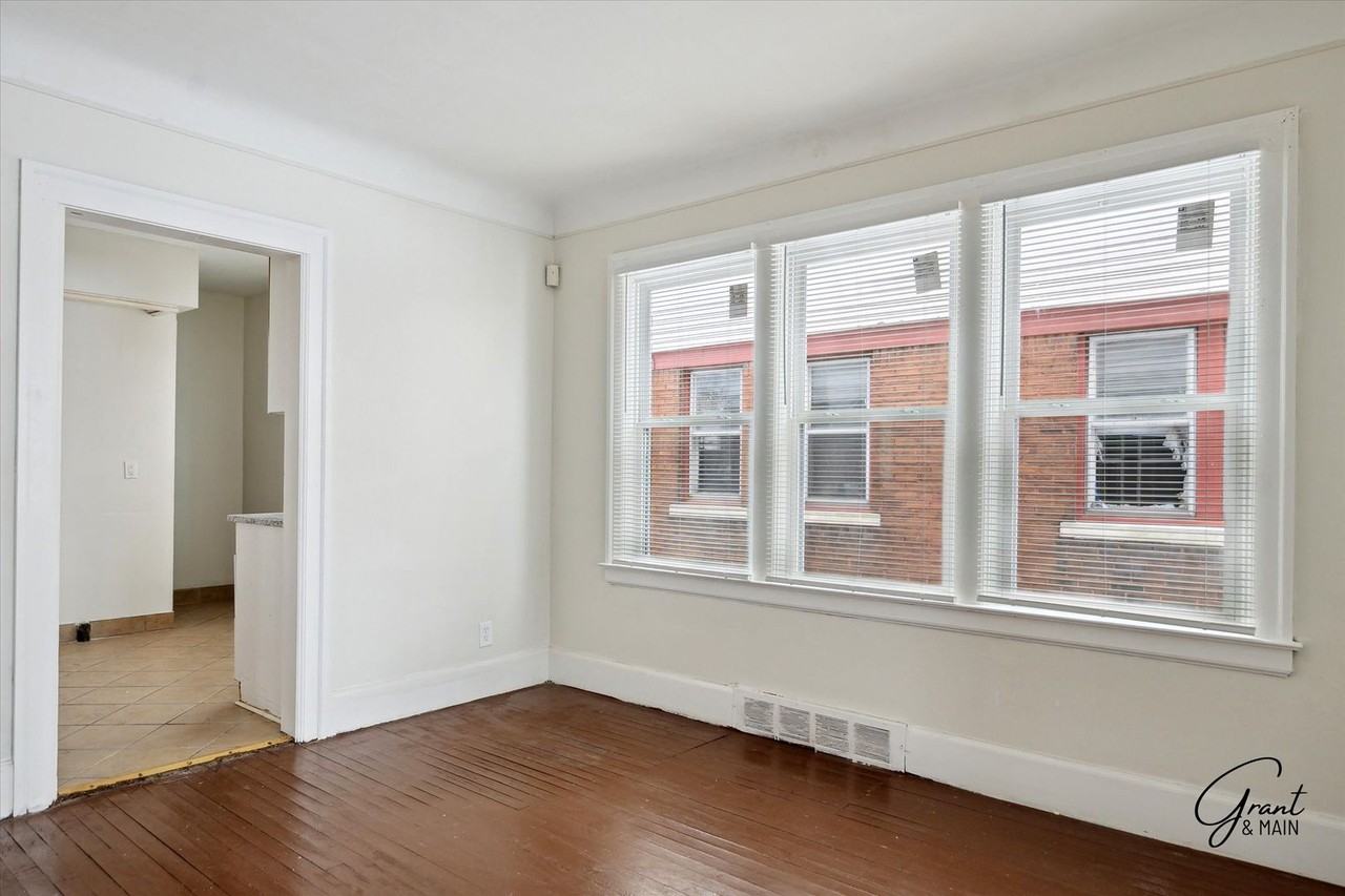 14466 Chelsea St - Photo 6 of 26