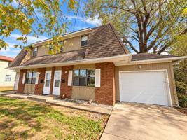 featured image of 1101 S Saint Louis Ave