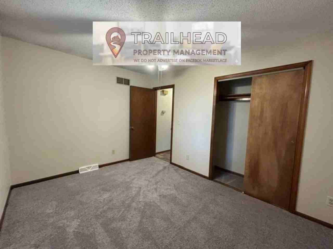 7810 E 130th Ct - Photo 7 of 15