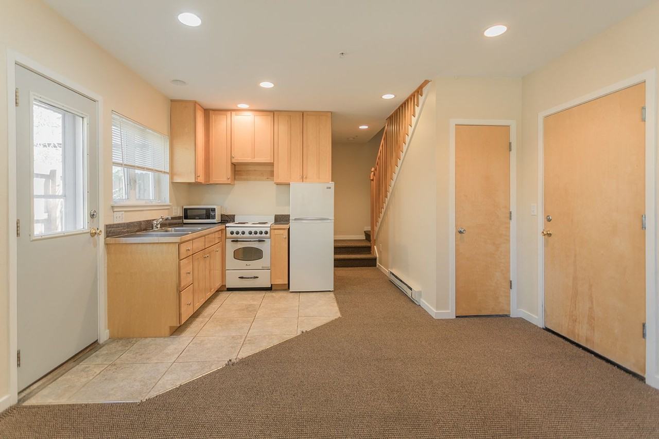 2212 Pine St. - Photo 5 of 41