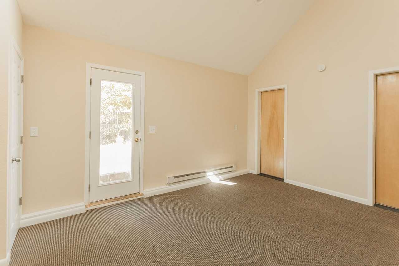 2212 Pine St. - Photo 7 of 41