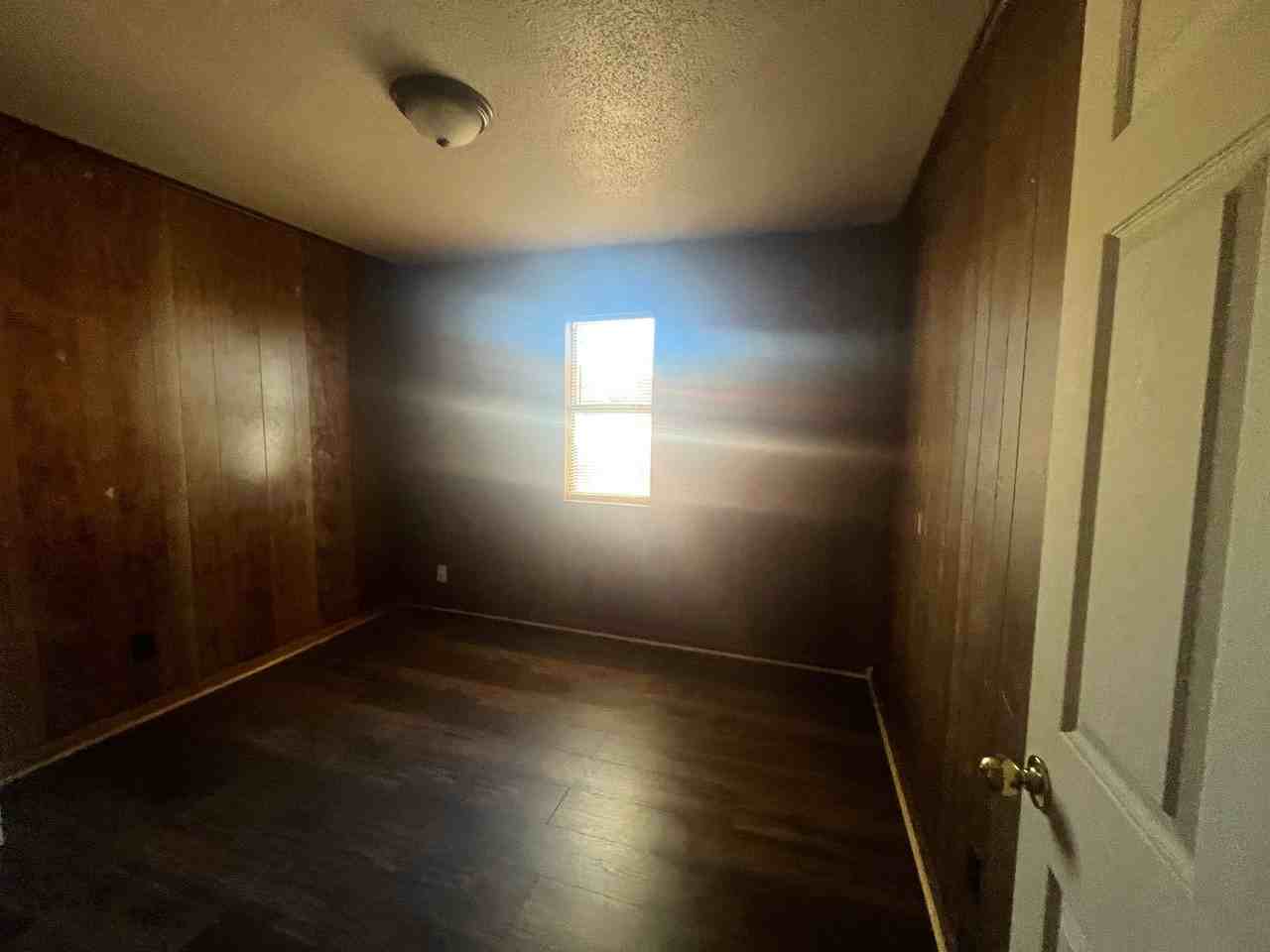 101 Teresa Ln - Photo 6 of 7