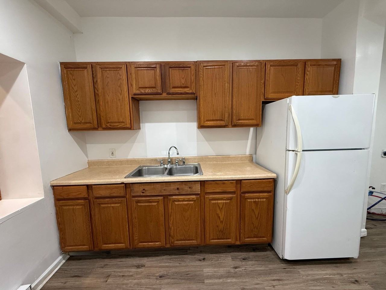 351 Beaver St - Photo 7 of 17