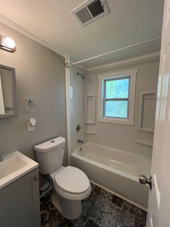 429 Jean Ave - Photo 3 of 22