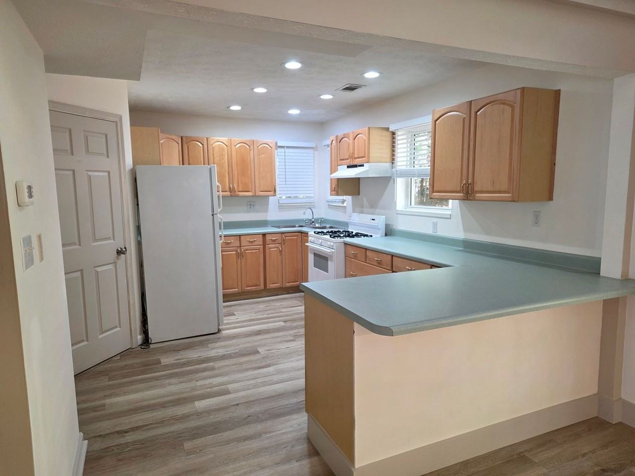 1211 Trout Drive - Photo 4 of 27