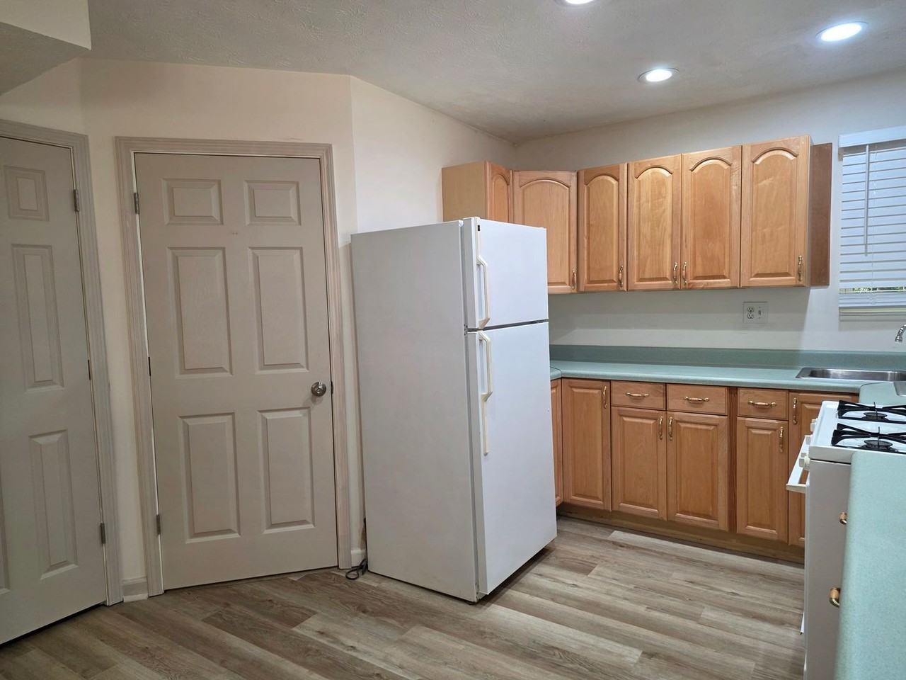 1211 Trout Drive - Photo 5 of 27