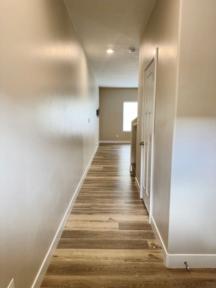 3132 W 1675 N #C - Photo 3 of 35