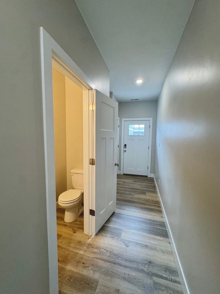 3132 W 1675 N #C - Photo 6 of 35