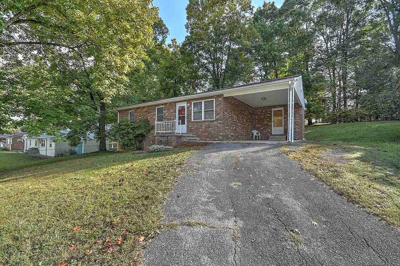 1314 Baldridge Dr - Photo 3 of 28