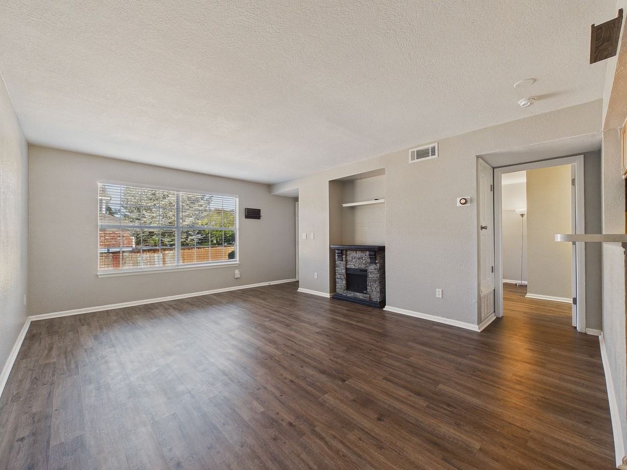 9293 E Arbor Cir #C - Photo 4 of 15