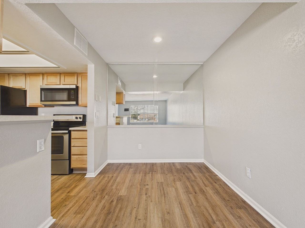 9293 E Arbor Cir #C - Photo 5 of 15