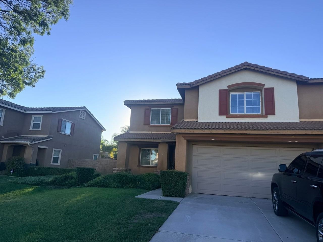 9297 San Rafael Arcangel Ln - Photo 2 of 37