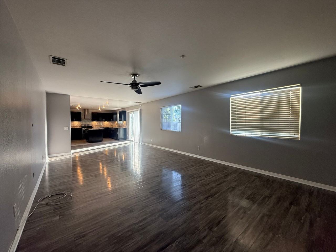 9297 San Rafael Arcangel Ln - Photo 7 of 37