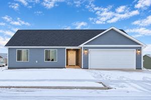 featured image of 303 Meadow View Loop