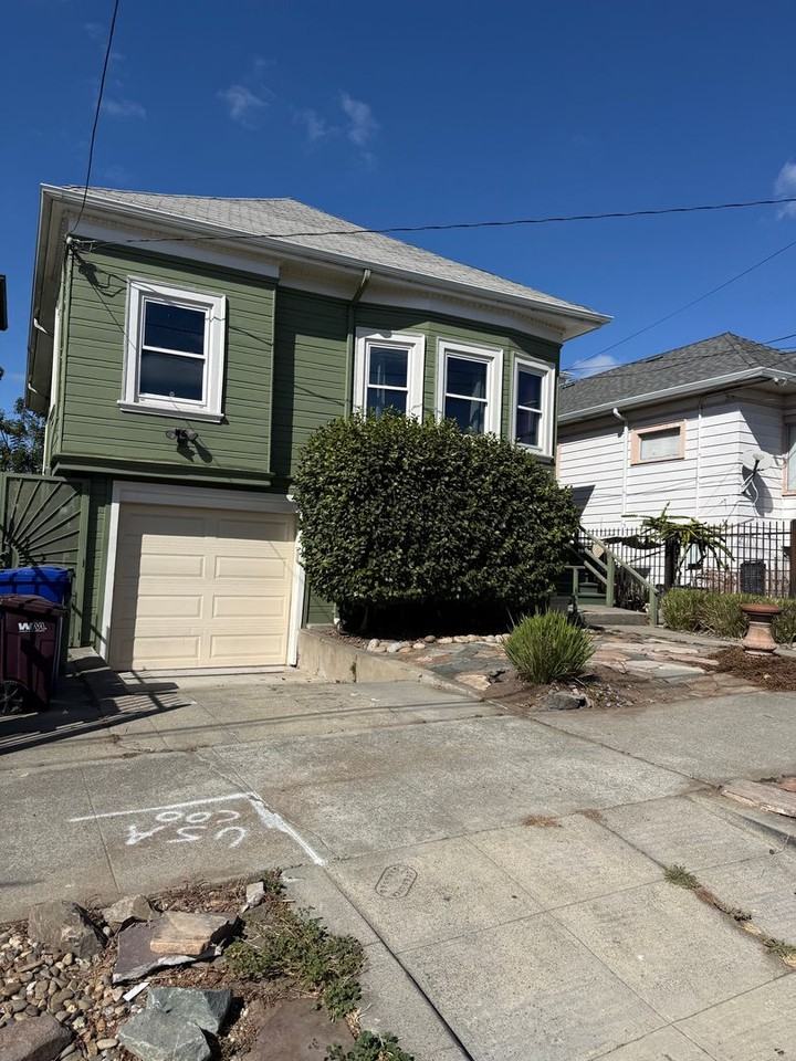 1517 19th Ave - Photo 2 of 16
