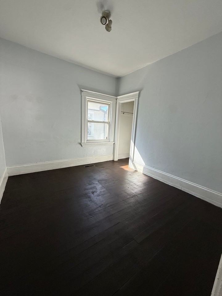 1517 19th Ave - Photo 7 of 16