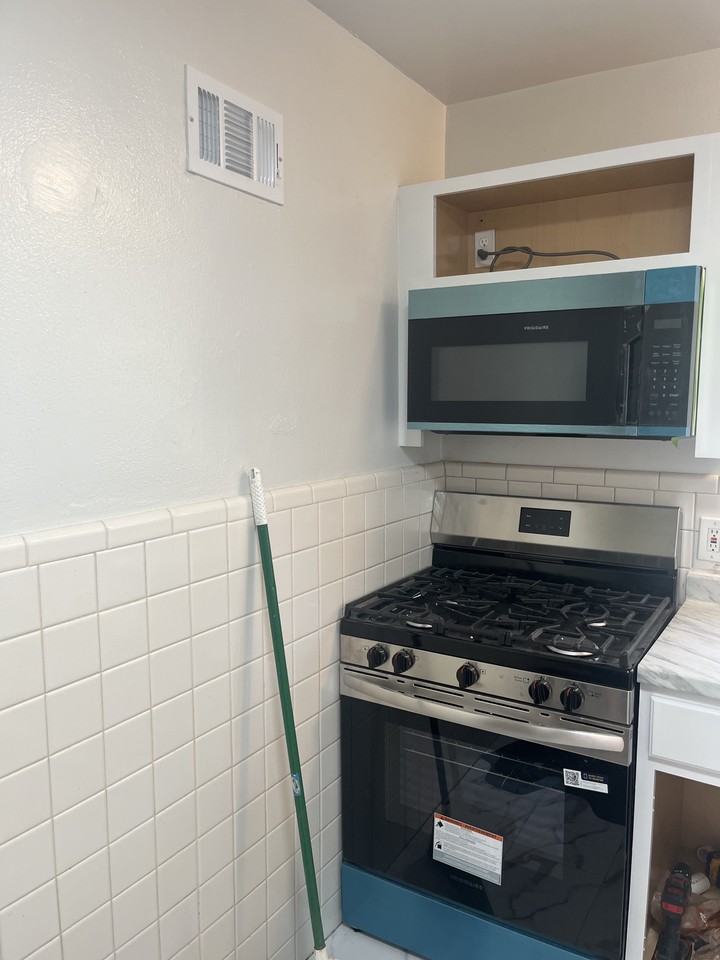 1155 Claytonia Terrace #1-S - Photo 6 of 8