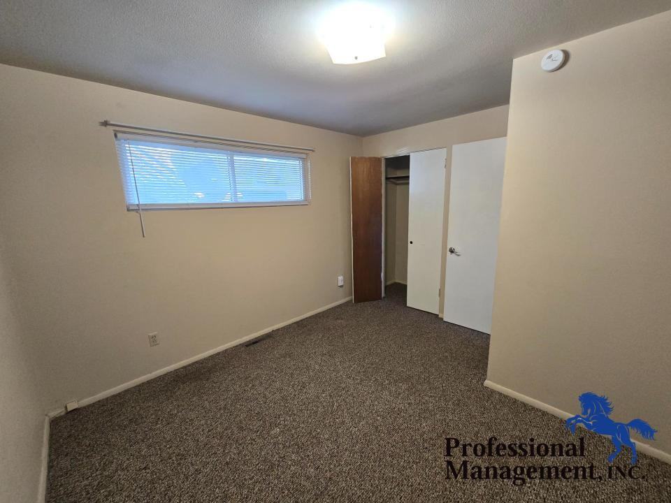 823 Avenue C - Photo 6 of 7