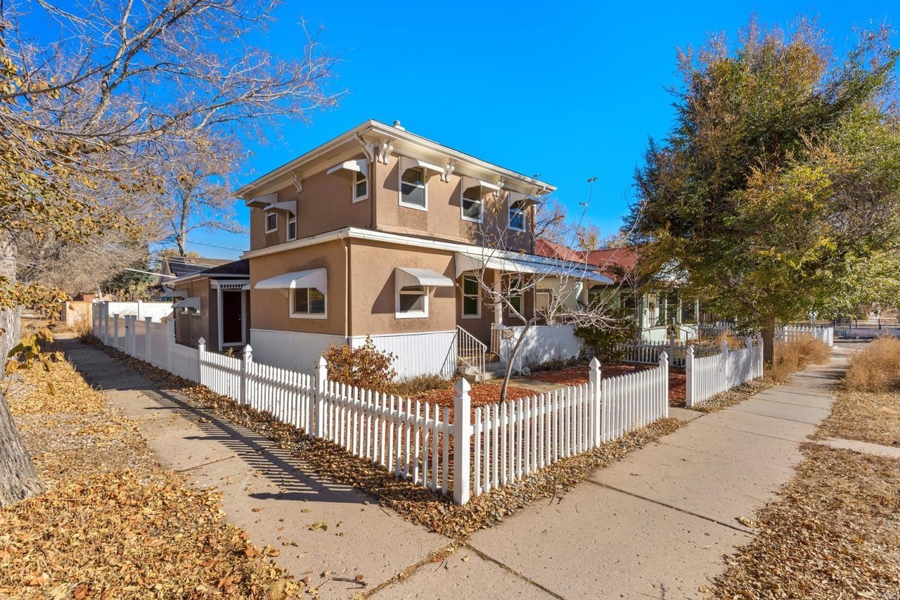 502 E Boulder St - Photo 4 of 38
