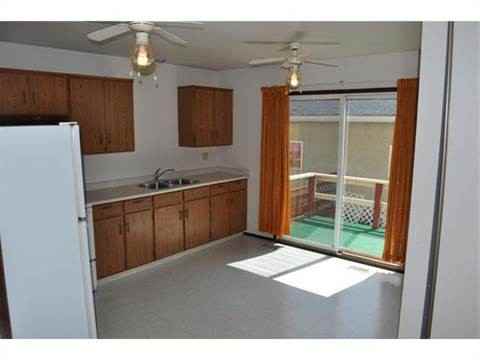 7017 101 Ave NW - Photo 3 of 7