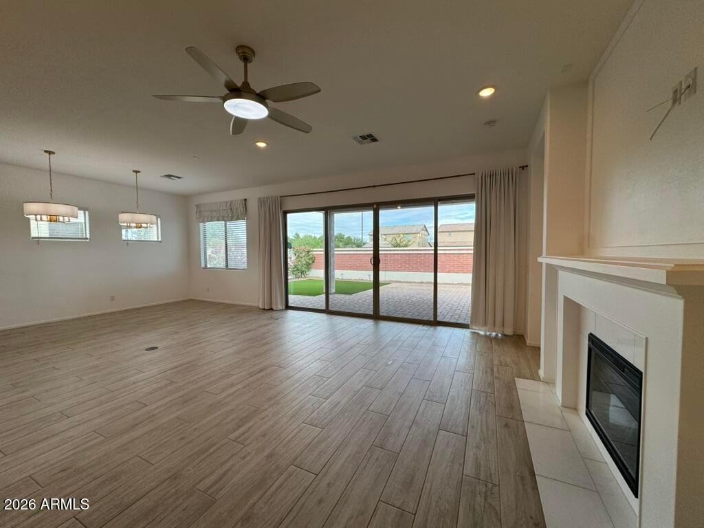13711 N 145th Dr - Photo 4 of 45