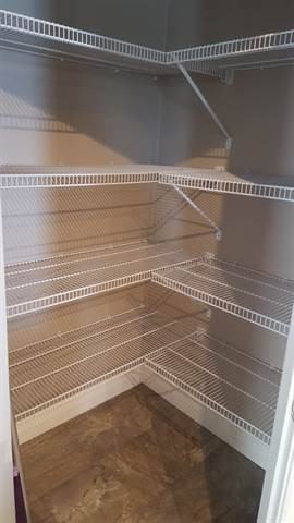 10251 85 St - Photo 2 of 8