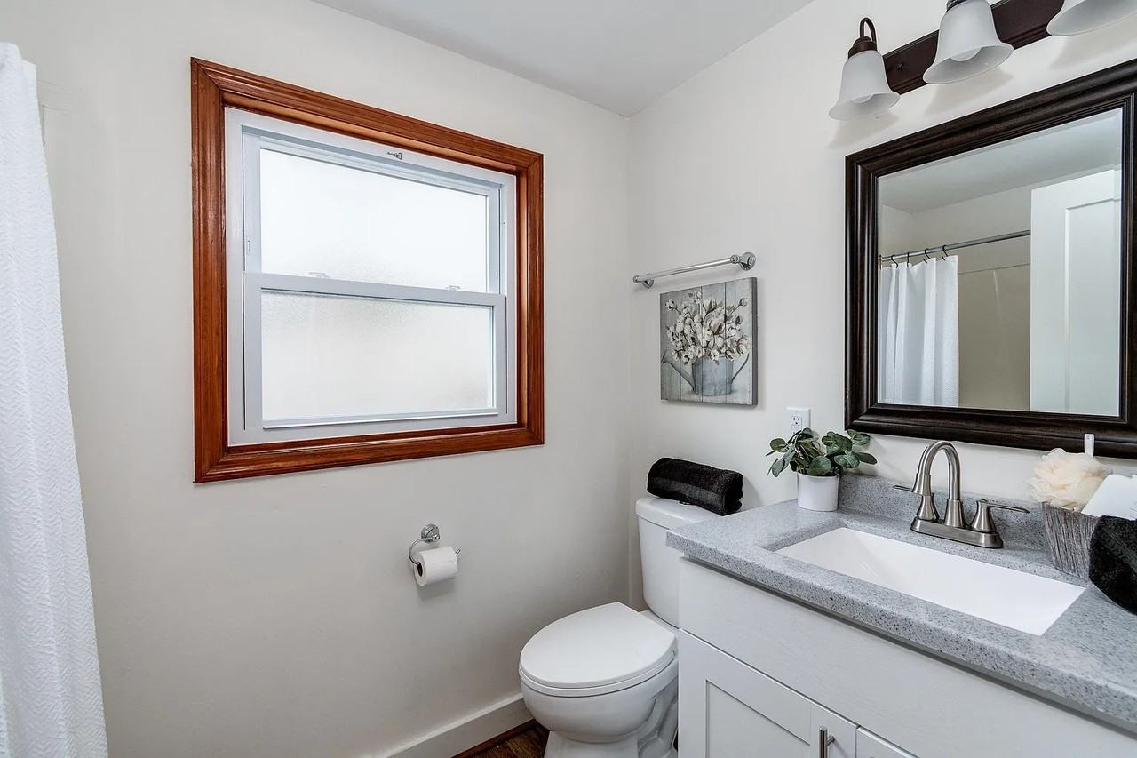 616 S Page St #616SPAGE - Photo 4 of 36