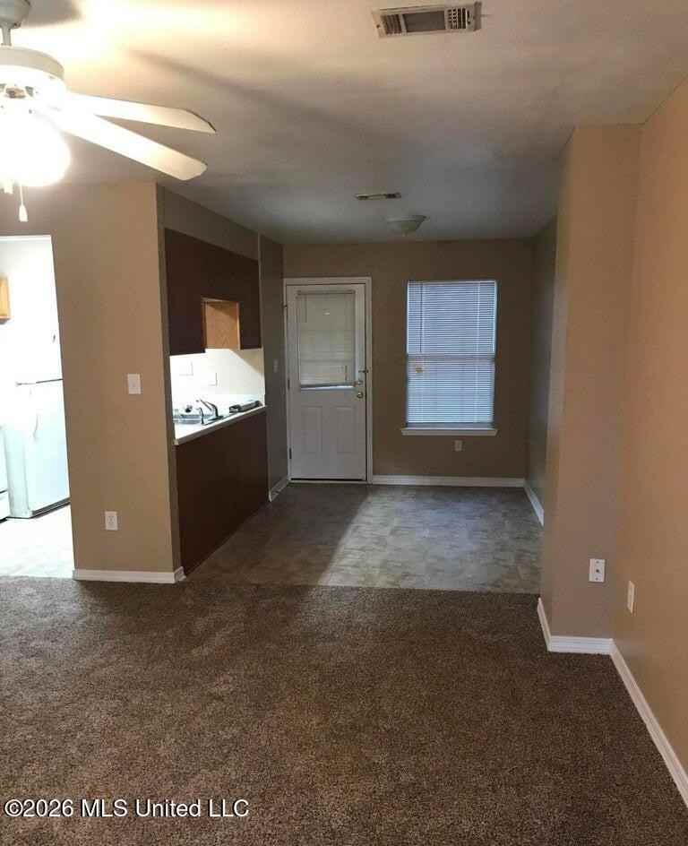 10493 Cal Ln - Photo 2 of 9