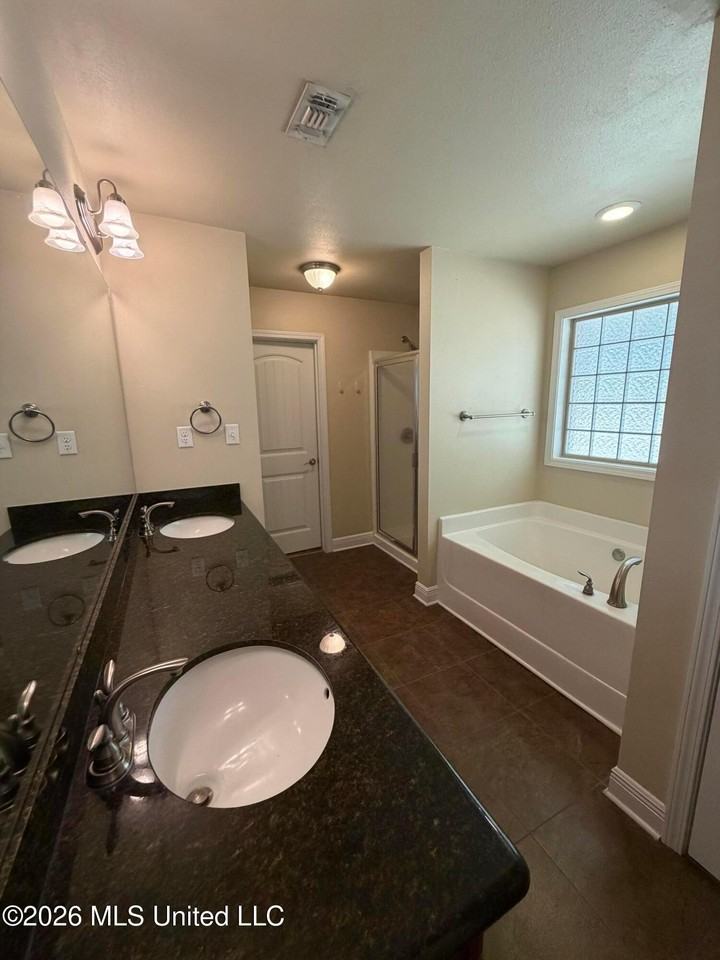 19532 Morris Pond Rd - Photo 6 of 29