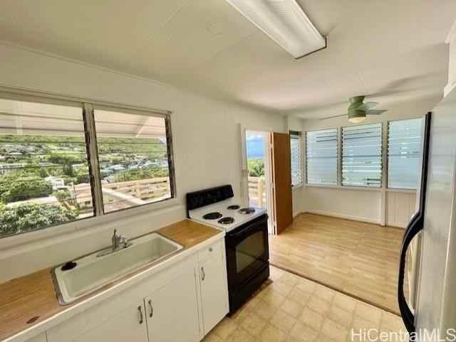 777 Ahuwale St - Photo 6 of 17
