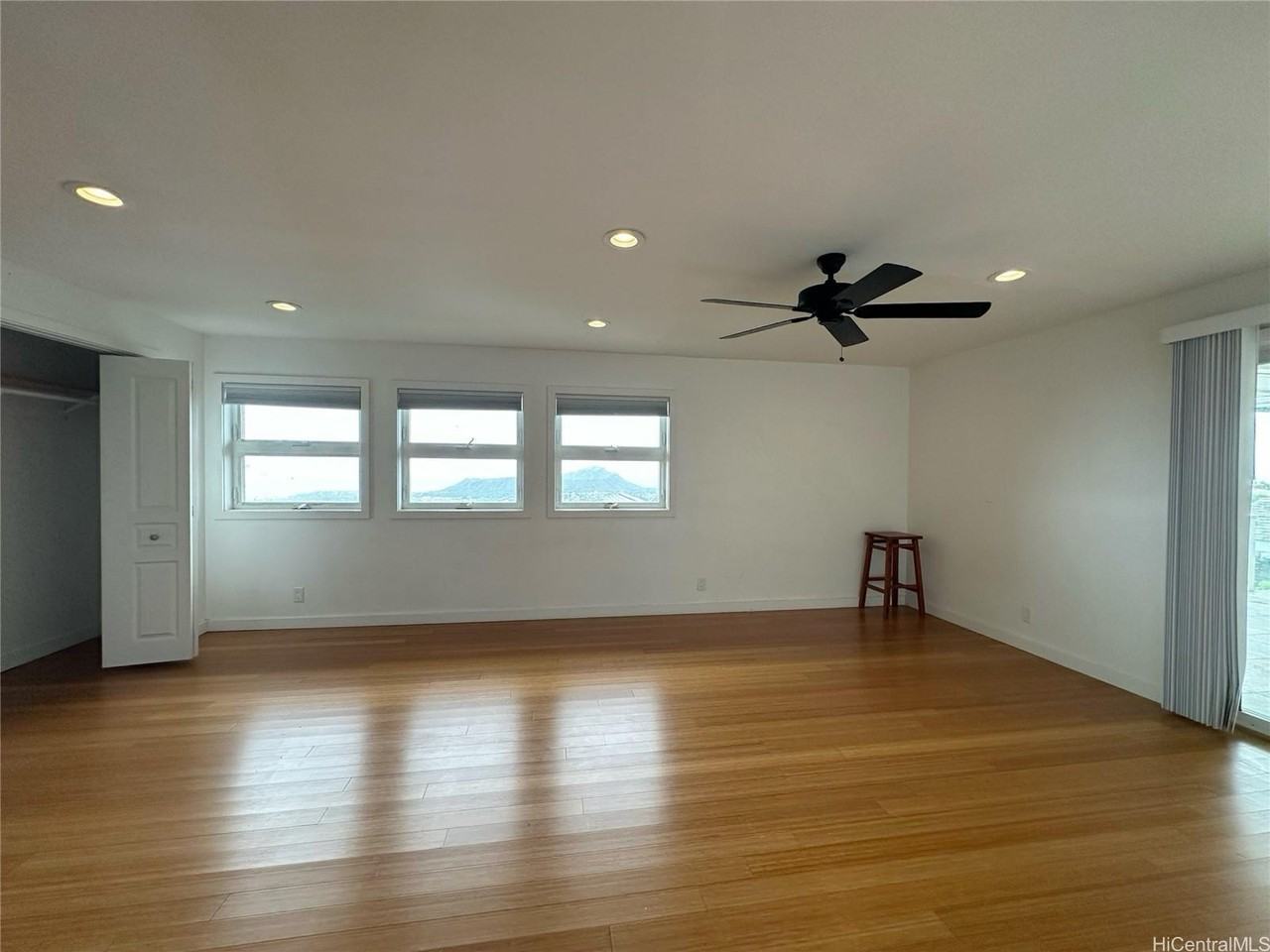 3804 Mariposa Dr - Photo 2 of 18