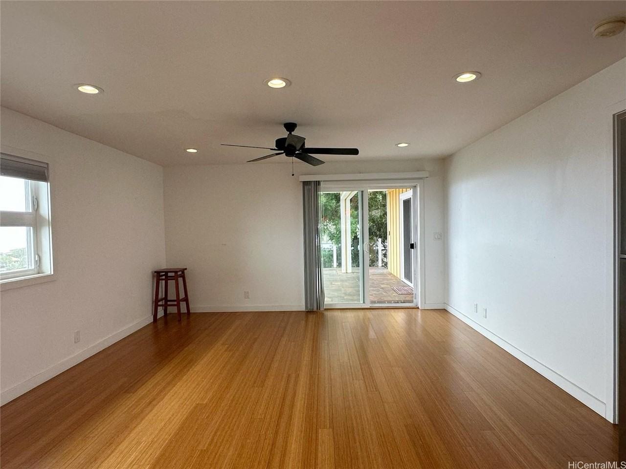 3804 Mariposa Dr - Photo 3 of 18