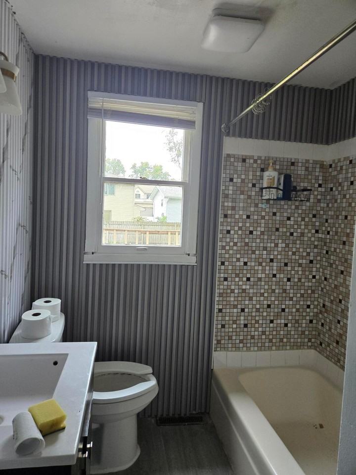 3511 Ridge Rd - Photo 3 of 5