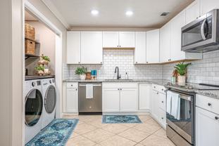 3015 Stanford Rd - Photo 1 of 1