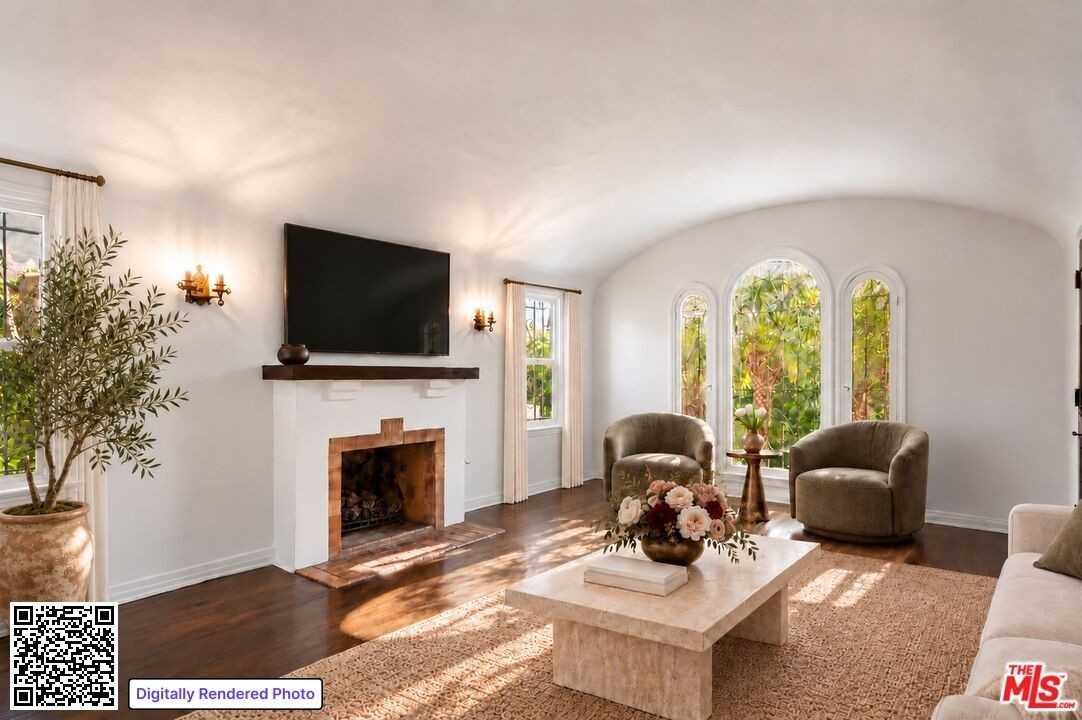 624 N Poinsettia Pl - Photo 4 of 48