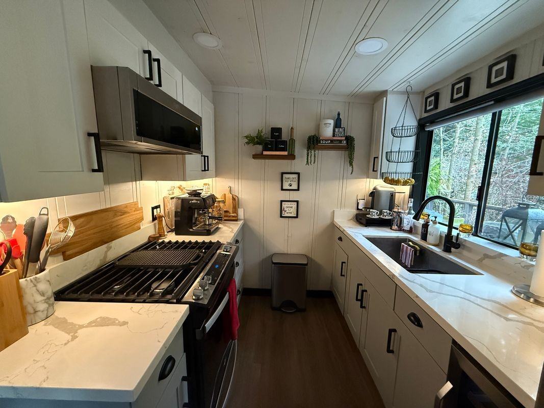 14543 Cherry St - Photo 3 of 35