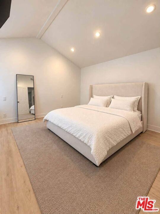 14313 Califa St - Photo 6 of 18
