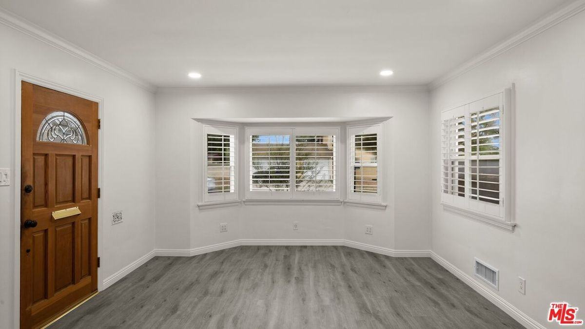 6311 La Tijera Blvd - Photo 7 of 50