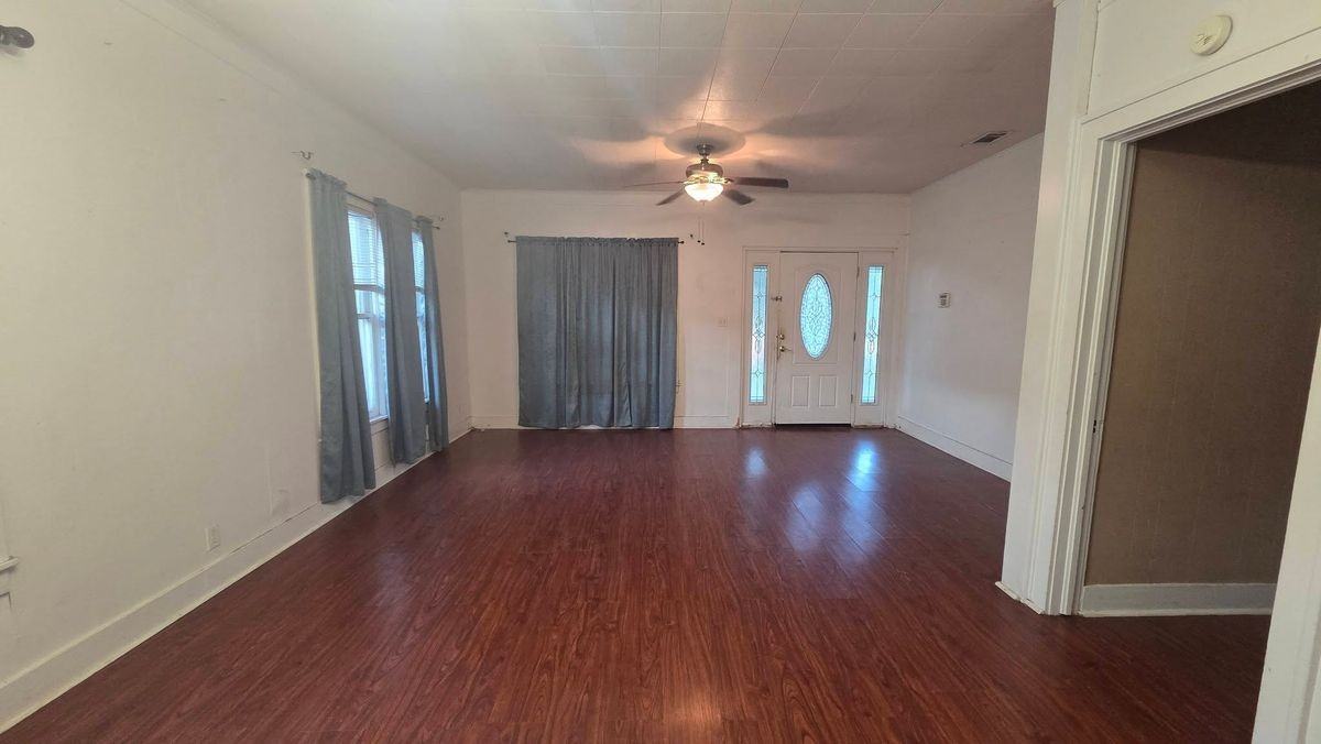 723 W Alice Ave - Photo 2 of 16