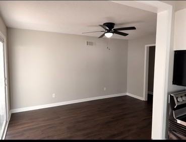 6256 Tulane Rd - Photo 4 of 25