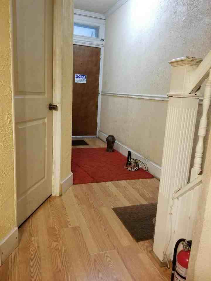 6141 Master St #A - Photo 5 of 12