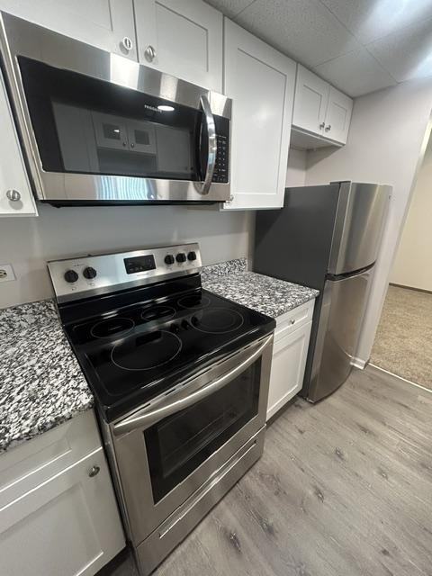 206 W Division St #I - Photo 7 of 14