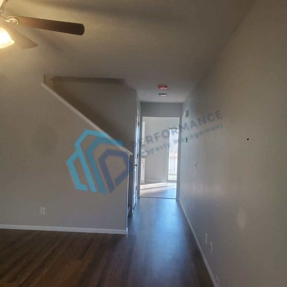 6624 Shadow Pines Pl - Photo 4 of 11