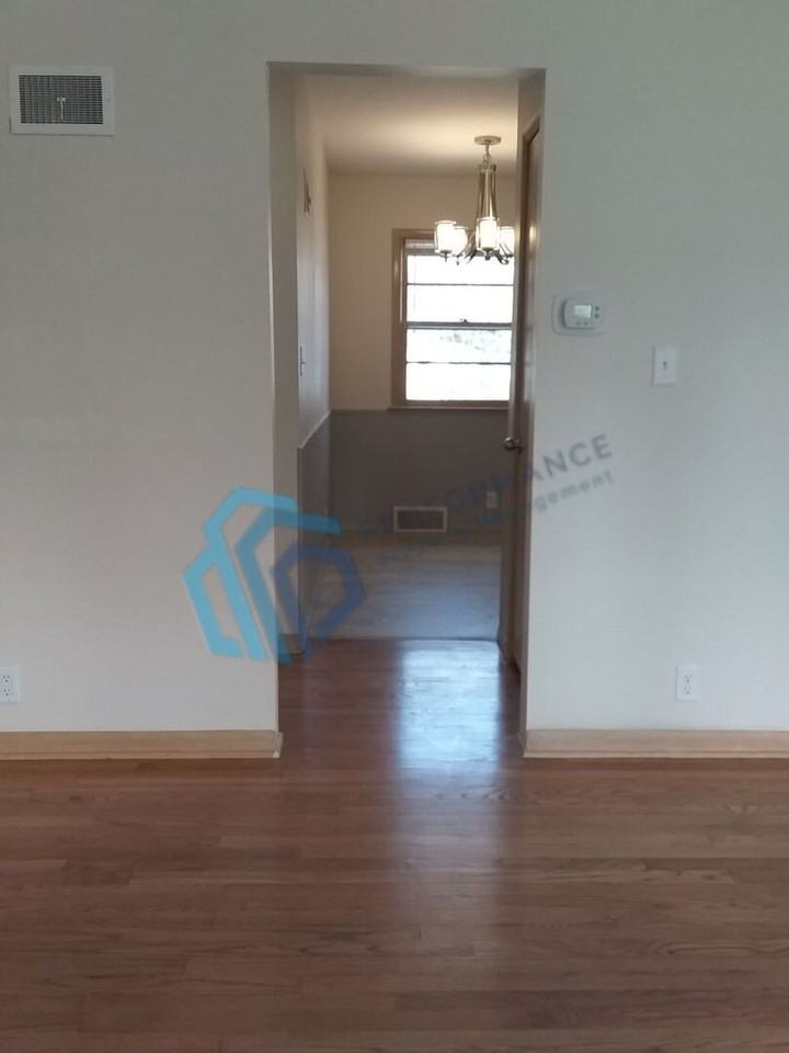 3924 D St #3924 - Photo 3 of 9