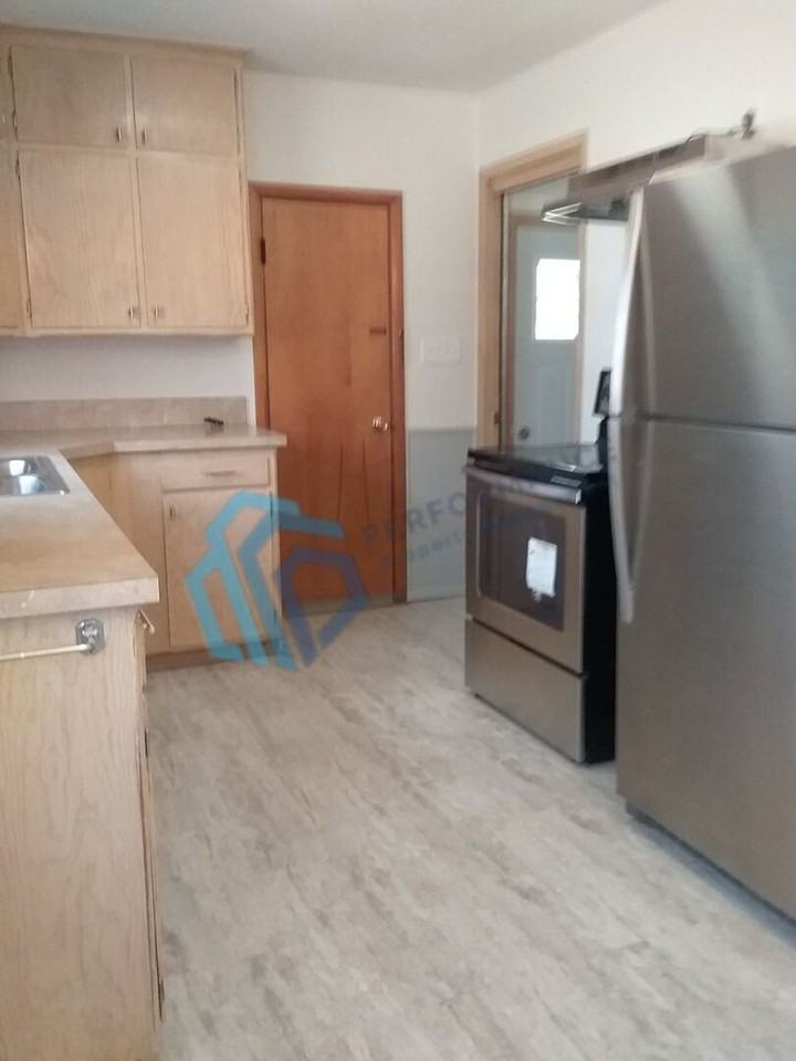 3924 D St #3924 - Photo 4 of 9