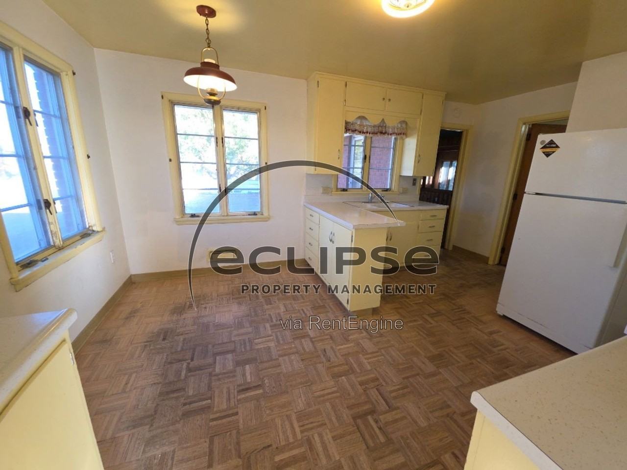 102 Poncha Ave - Photo 5 of 28