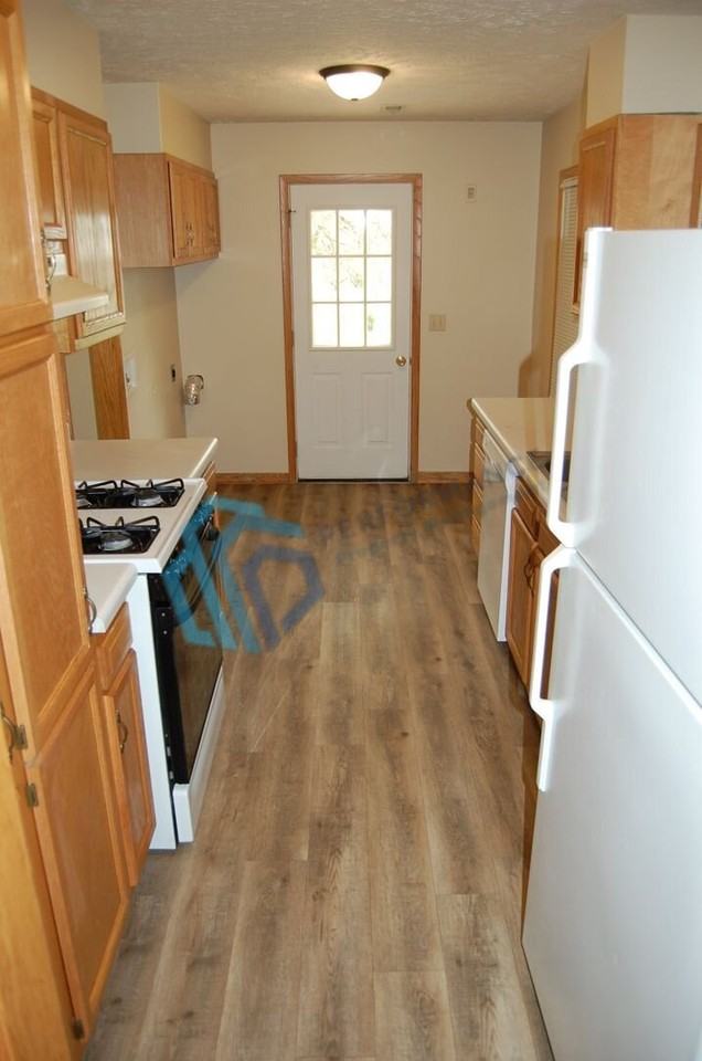 5001 W Hughes St #5001 - Photo 4 of 21