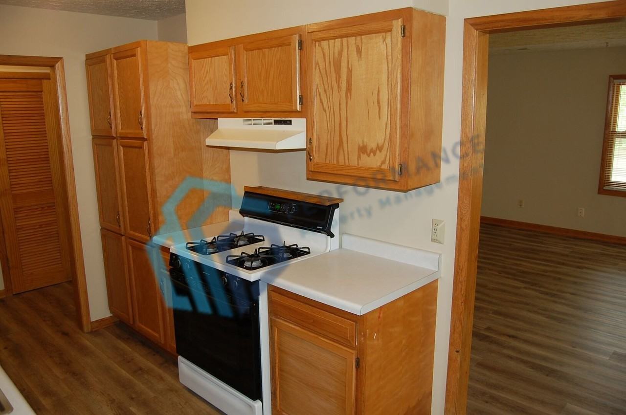 5001 W Hughes St #5001 - Photo 6 of 21