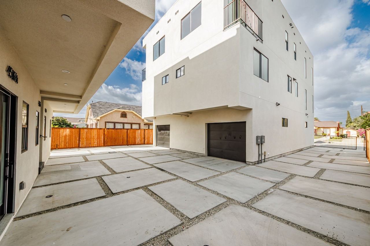 4514 Lomita St - Photo 2 of 12