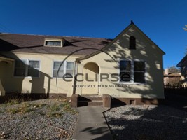 featured image of 909 3rd St